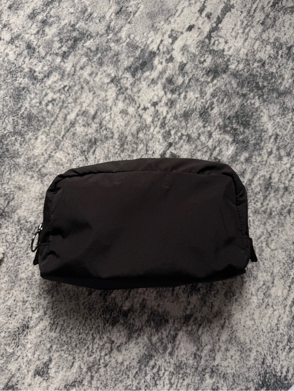Off-White Makeup Bag - Picture 4 of 10